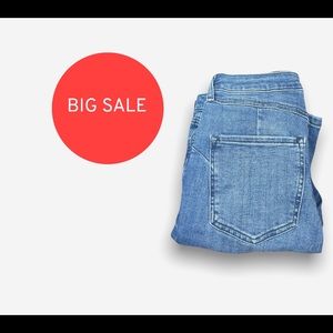 Women jeans in stock